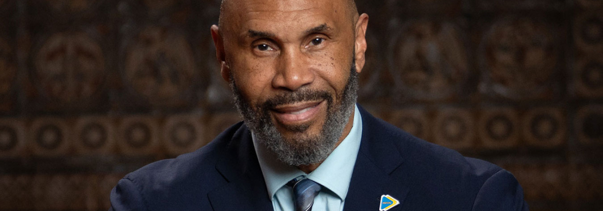 Darnell Hunt
