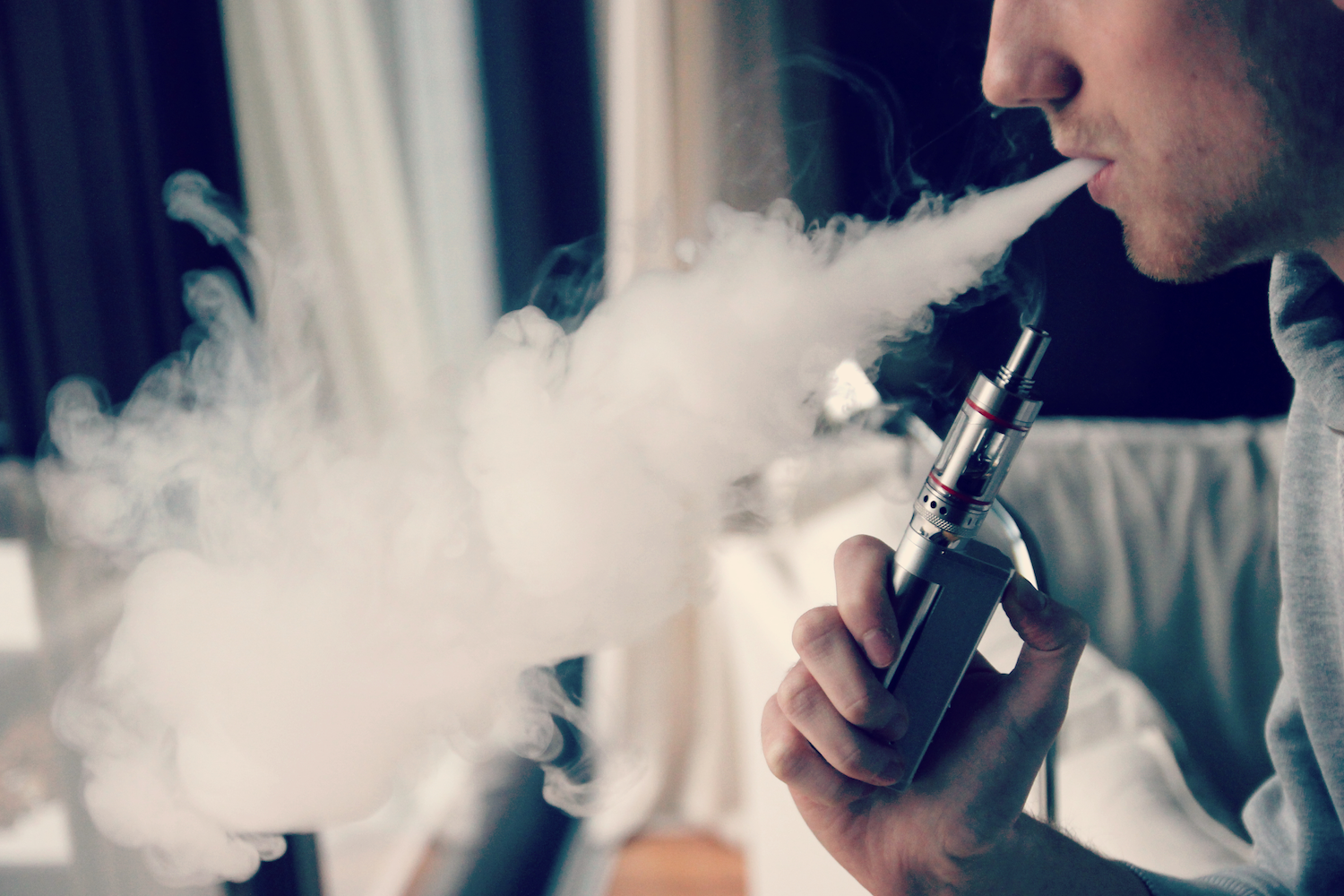 Svaping The Era of Vaping - UCLA Semel HCI Center